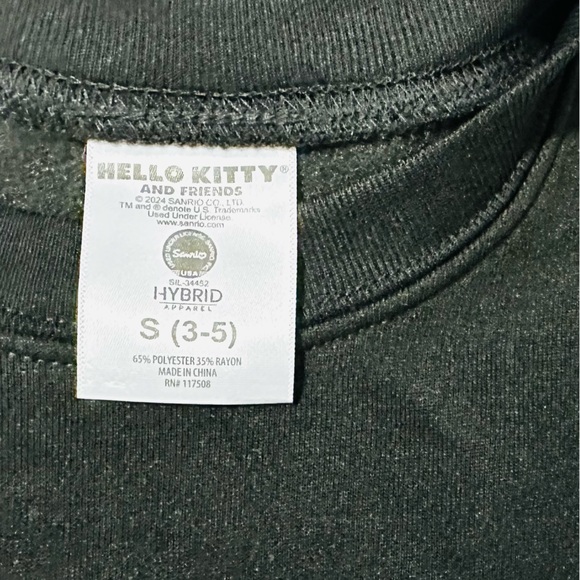 NWT Sanrio Co. Hello Kitty And Friends Women’s & Junior’s Black Sweatshirt - Picture 4 of 7